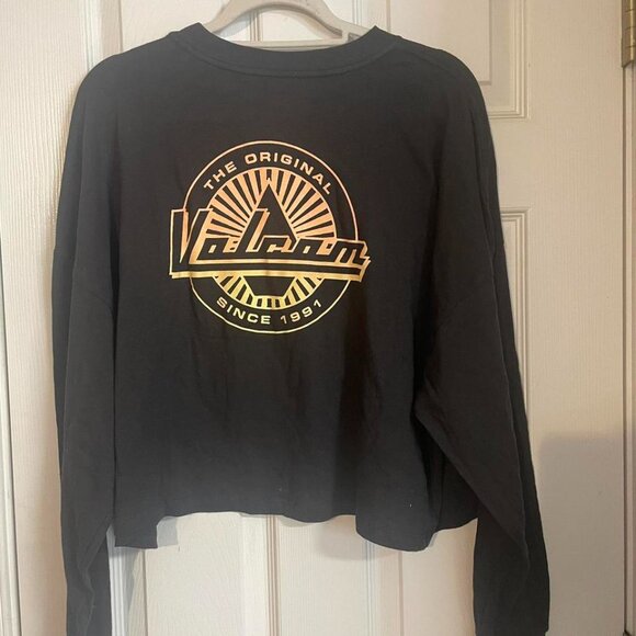 NWT Women's Volcom Top - Picture 3 of 3